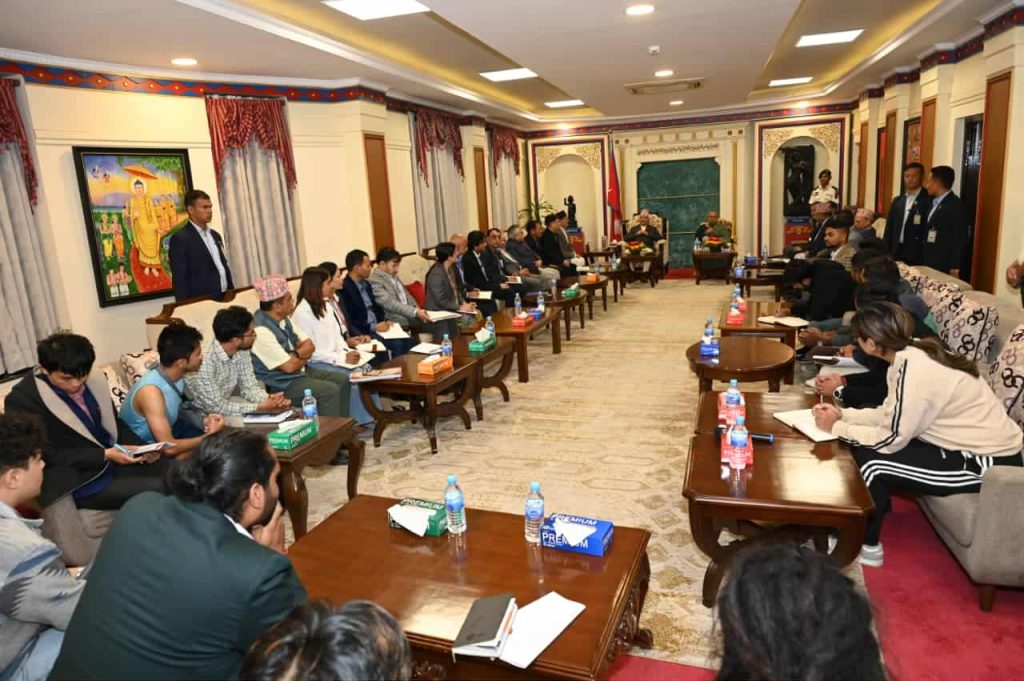 नेपाल में 23 जेन जी समूह ने प्रधानमंत्री सुशीला कार्की को हटाने के लिए राष्ट्रपति को दिया पत्र