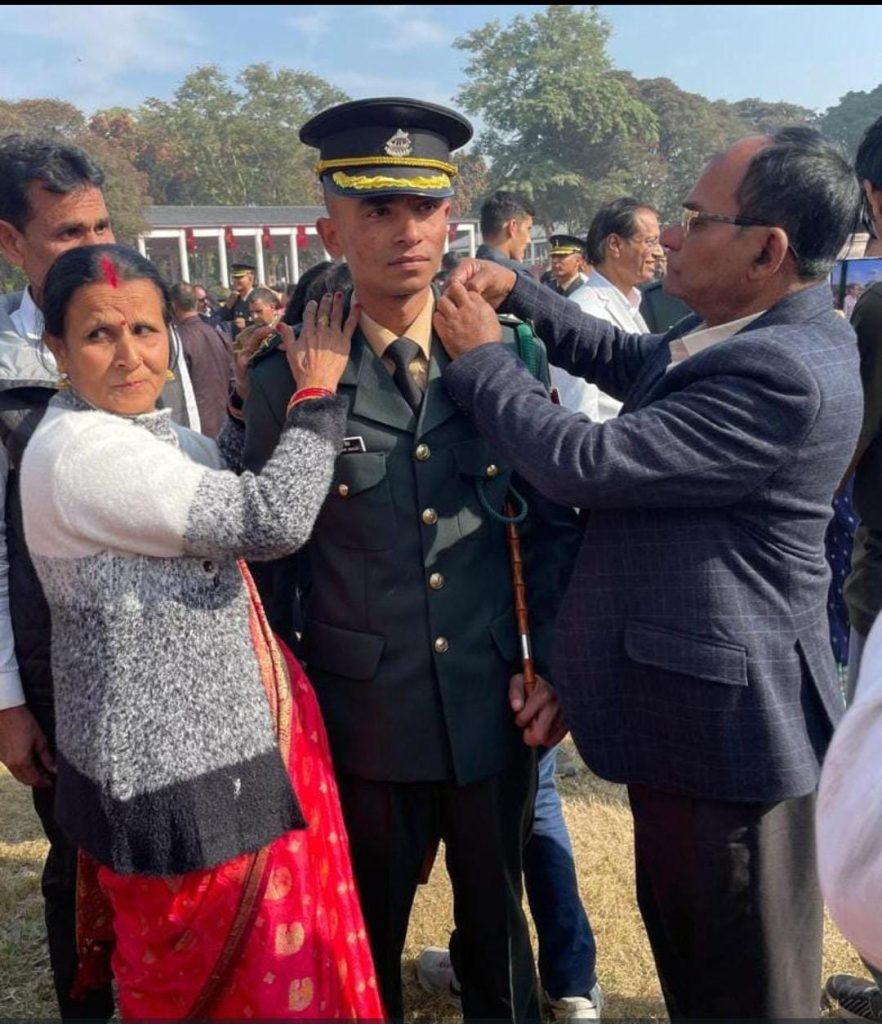मांडर का लाल बना भारतीय सेना का लेफ्टिनेंट कर्नल , ग्रामीणों ने किया भव्य स्वागत